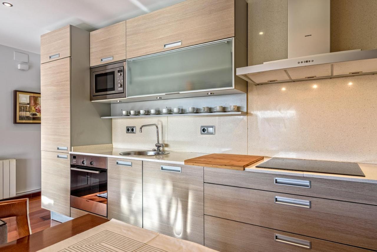 Apartamento Con Encanto En บาดาโลนา ภายนอก รูปภาพ